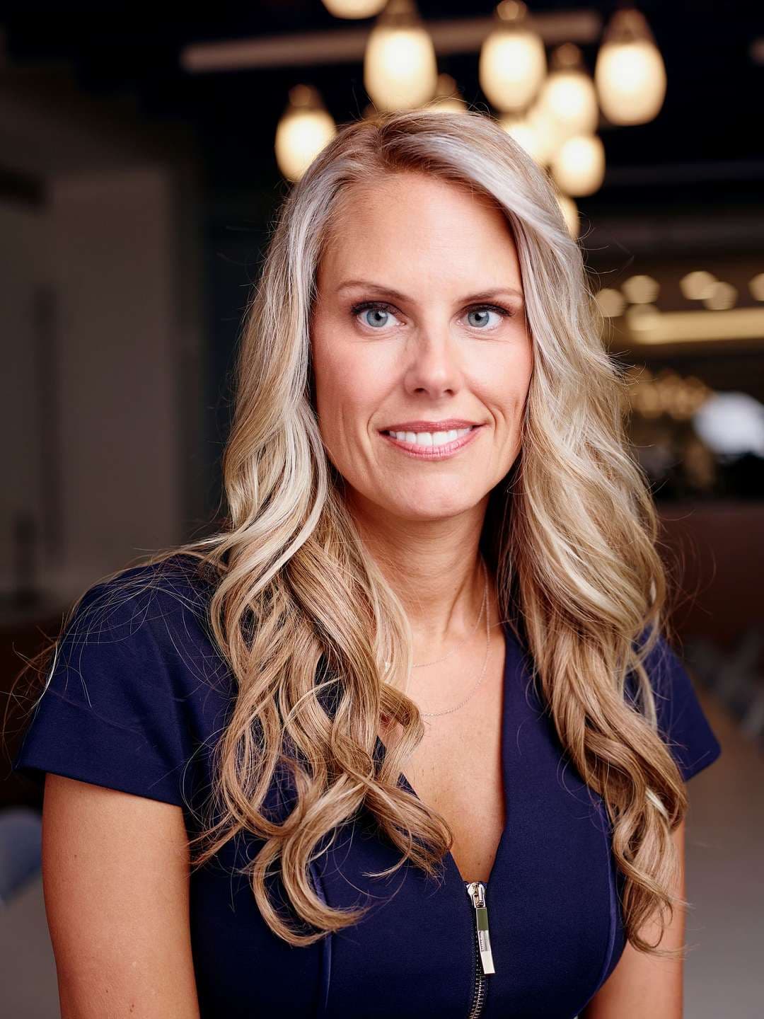 Dr. Jennifer Bell